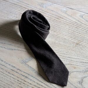 Source Unknown Dark Brown Wool Tie